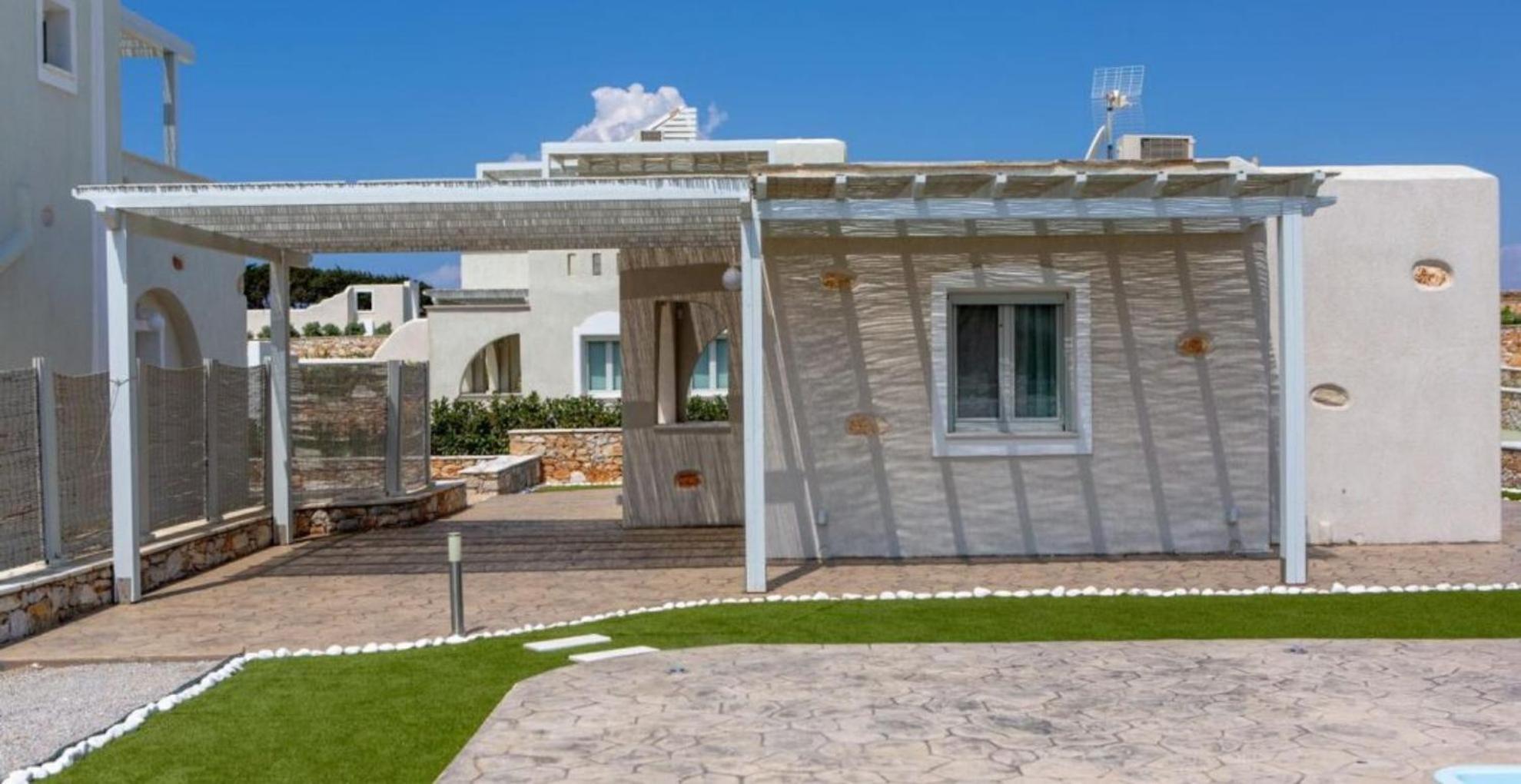 Sun And Moon Villas Pirgaki  Exteriör bild